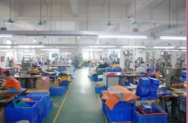 Chiny Dongguan Yuanfeng Plastic Jewelry Co., Ltd.